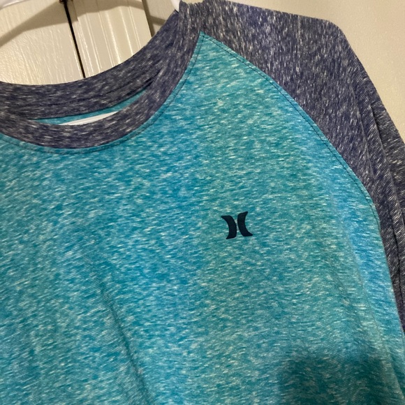 Hurley Teal and Navy Men's Short Sleeve Tee - Picture 3 of 5